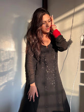 Noir Chikankari Kurta